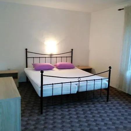Everina 公寓 Veli Lošinj